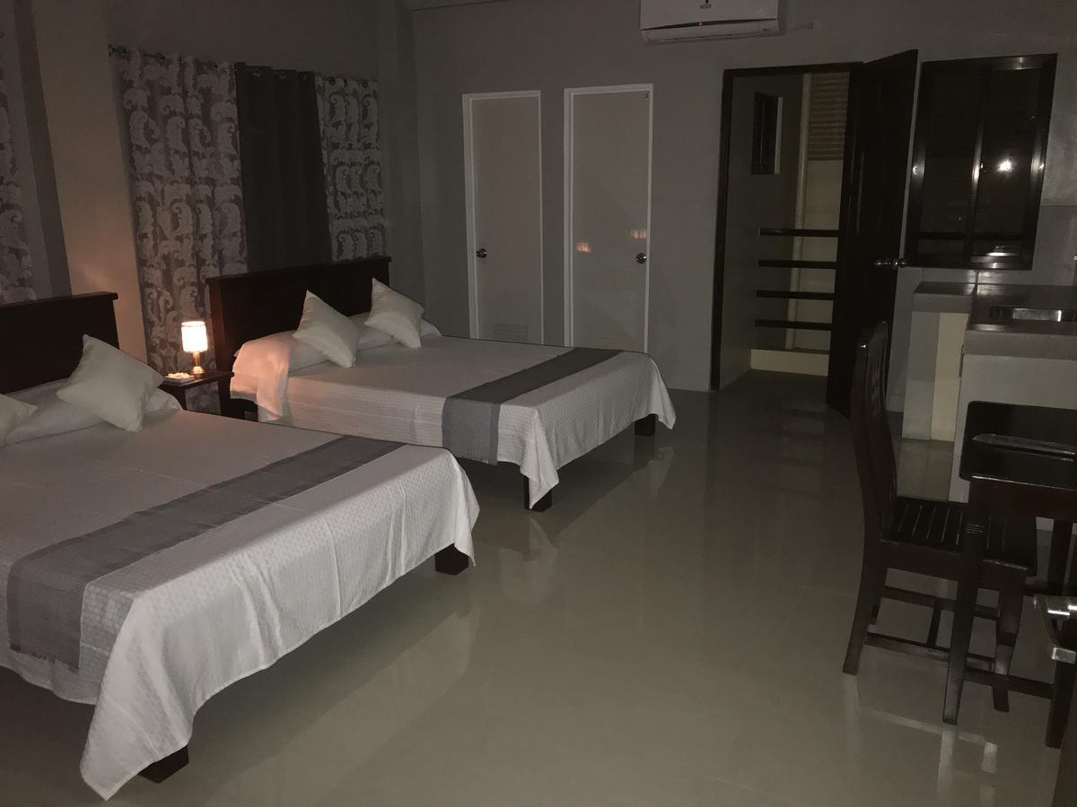 Reddoorz El Senor Jesus Apartelle Vigan Ilocos Hotel Ngoại thất bức ảnh