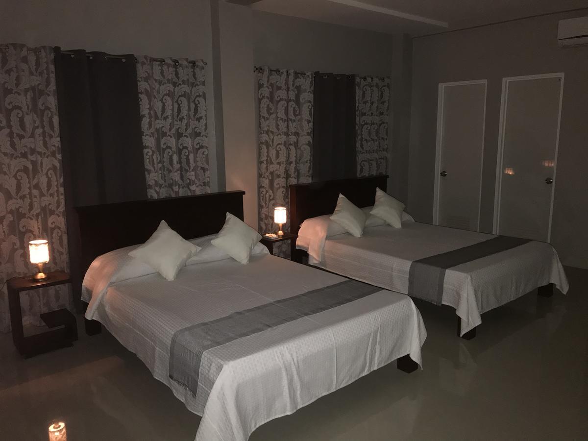 Reddoorz El Senor Jesus Apartelle Vigan Ilocos Hotel Ngoại thất bức ảnh