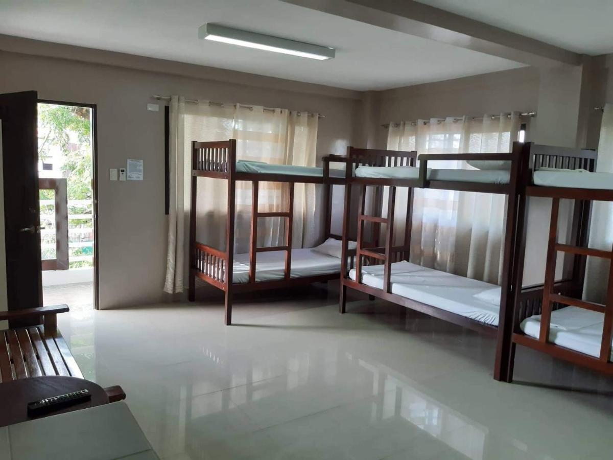 Reddoorz El Senor Jesus Apartelle Vigan Ilocos Hotel Ngoại thất bức ảnh